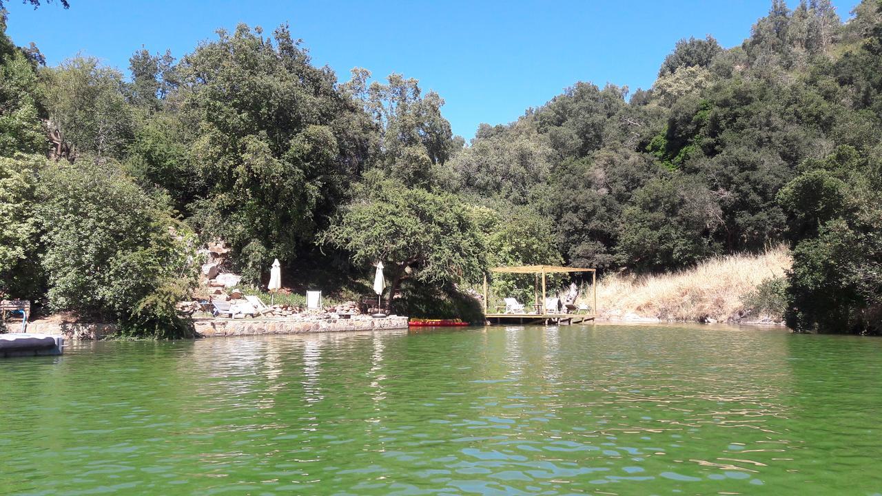 Cabana De Adobe En Lago Rapel Buitenkant foto